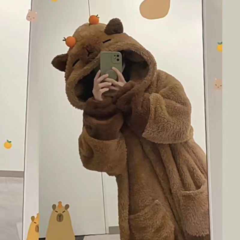 Special offer! ! Capybara pajamas women 2024 winter new hooded coral fleece cartoon cute style robe