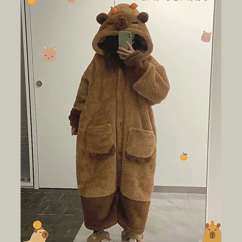 Special offer! ! Capybara pajamas women 2024 winter new hooded coral fleece cartoon cute style robe